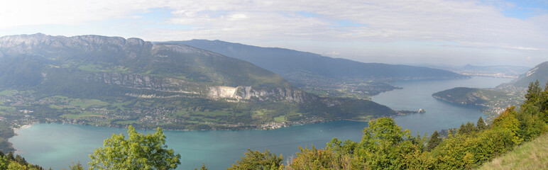 Fototapeta premium panorama lac d'Annecy