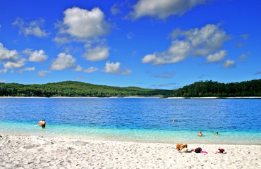Fototapeta premium Lake McKenzie, Fraser Island, Australia..