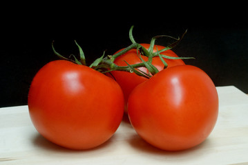 Organic Vine Tomatoes