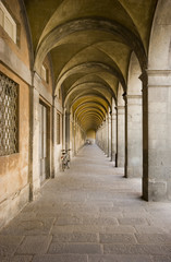 Arch passageway