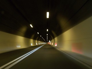 tunnel routier