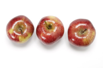 Delicious red apples