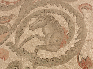 mosaico di villa romana con cavallo