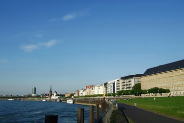 Düsseldorf am Rhein