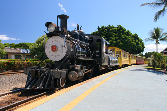 Fototapeta Old Steam train in Maui