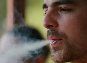 rauchender Mann