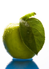 Fototapeta na wymiar Green apple
