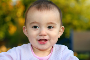 Cute baby girl smilling - 4606720