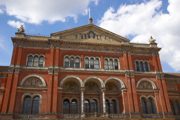 Victoria and Albert Museum