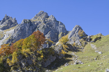 Fototapeta na wymiar Karwendel im Herbst