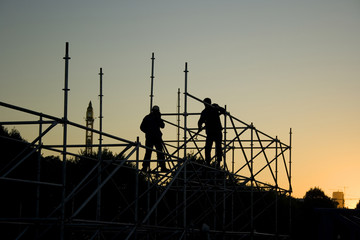 Builders 2