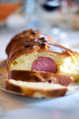 Saucisson en brioche
