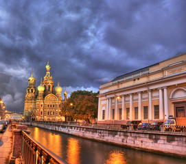 night in saint-petersburg