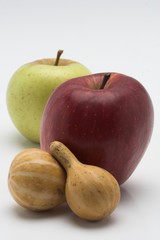 Aplles and calabashes