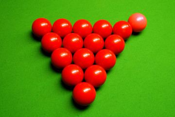snooker balls