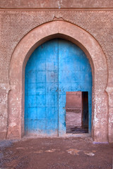 Fototapeta na wymiar Arabian stare drzwi