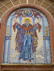 Fototapeta na wymiar fresco over church entrance