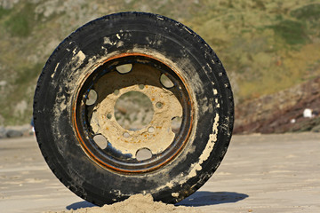 Big wheel in the beach