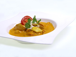 indisches hühnchen curry mit ananas
