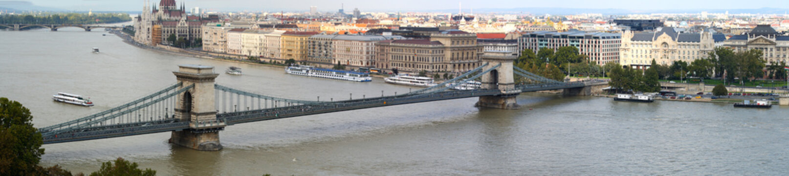 Kettenbr&uuml;cke