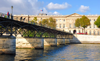 France, Paris: Le pont des arts