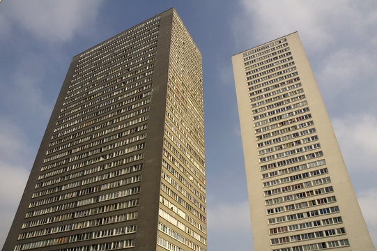 Hlm 이미지 찾아보기 2,334 스톡 사진, 벡터 및 비디오 Adobe Stock