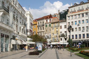 Fototapeta na wymiar Coimbra city center