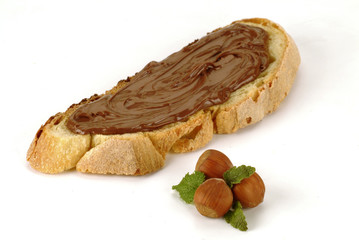 fetta di pane con crema di nocciole