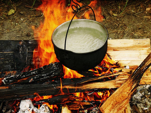 Campfire Boiling