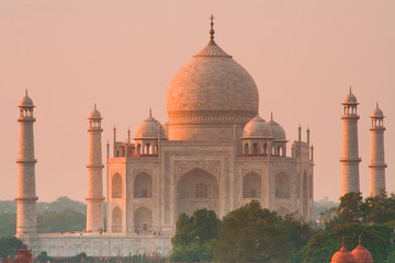 Taj Mahal sunset glow - obrazy, fototapety, plakaty