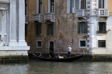 Venise est ses canaux