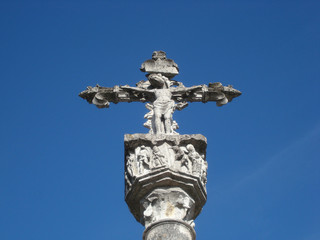 Cross