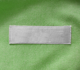 etichetta camicia verde 