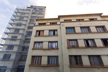 Obraz premium immeuble rénovation ravalage de facade immobilier en ville