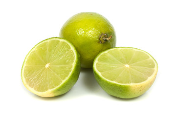 Fototapeta na wymiar Lime (Citrus aurantifolia)