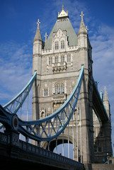 Fototapeta na wymiar Tower Bridge (V)