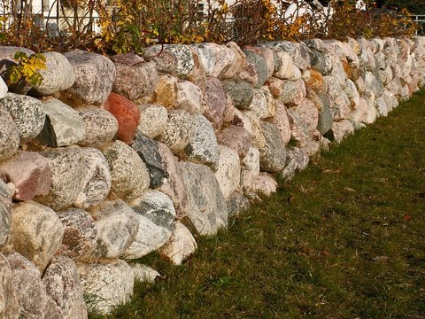 findlingsmauer