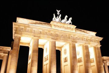 Brandenburger Tor in the night © byggarn.se