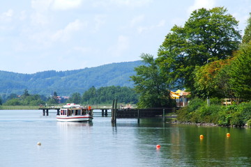 Obraz premium Ufer des Kochelsees