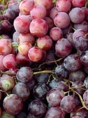 red grapes