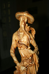 statuette chinoise en ivoire
