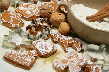 Gingerbread cookies and shape with nuts