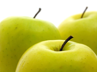 apples on white