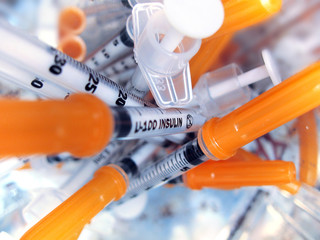 insulin syringes - obrazy, fototapety, plakaty