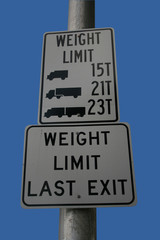 truck weight limit sign