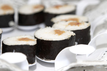 Canapé de sushi