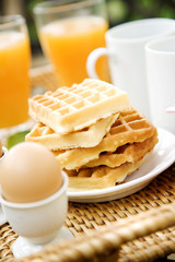breakfast in the garden