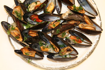 Moules à la Marinière - mussels boiled with white wine and onion