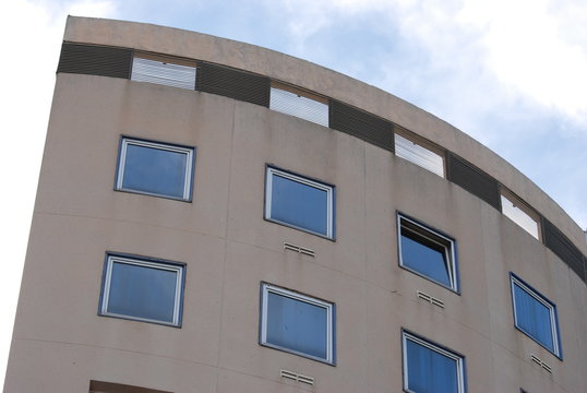 fa&ccedil;ade courbe