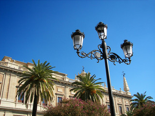 Farola, centro de Sevilla